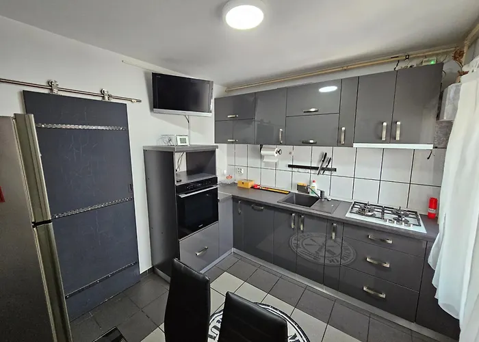 Oscar Apartament *